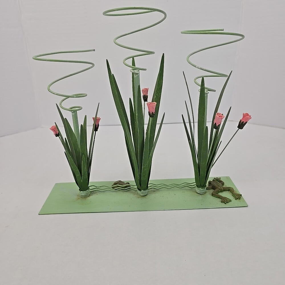 Vintage Air Plants Holders Display Planter Tillandsia Tole Metal Lily Pads Frogs - Picture 9 of 16